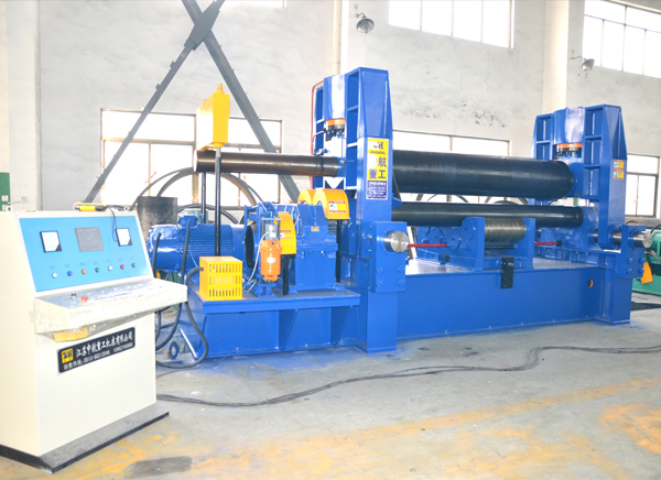 大型卷板機(jī) 大型卷板機(jī)