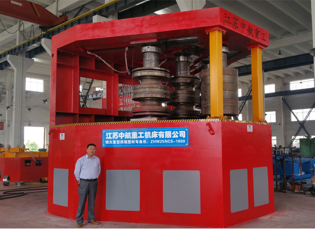 特大四輥彎曲機(jī) 特大四輥彎曲機(jī)