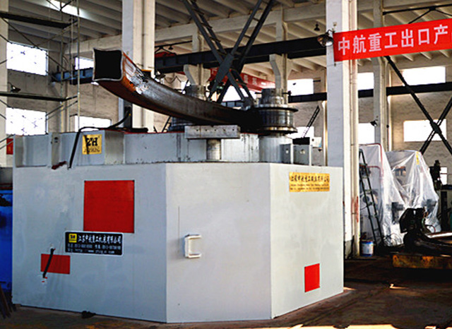 特大重型彎曲機(jī) 特大重型彎曲機(jī)